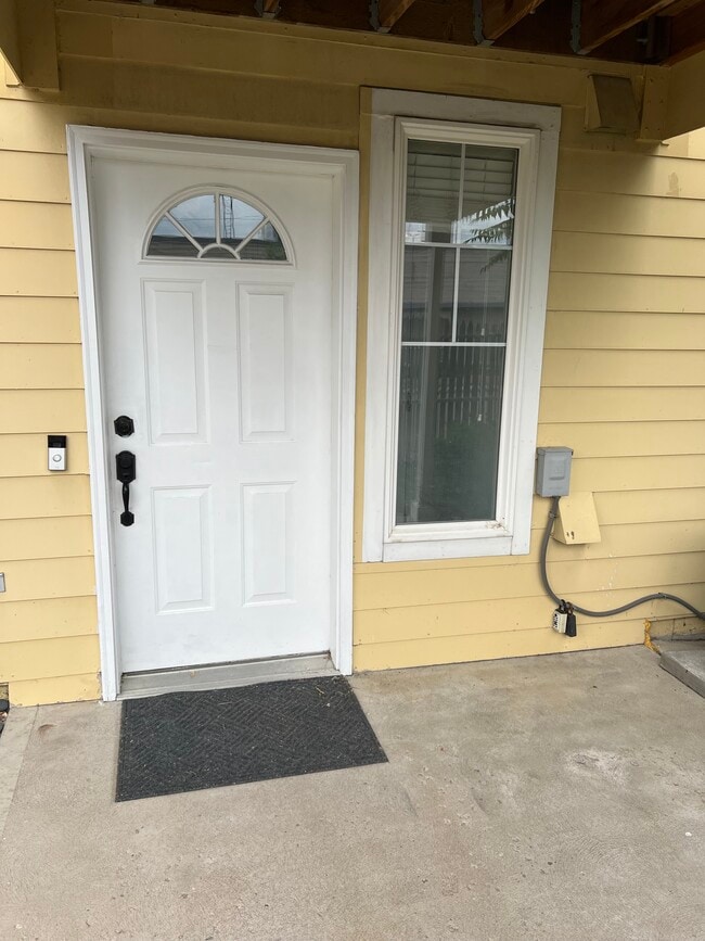Photo - 783 S Locust St Townhome
