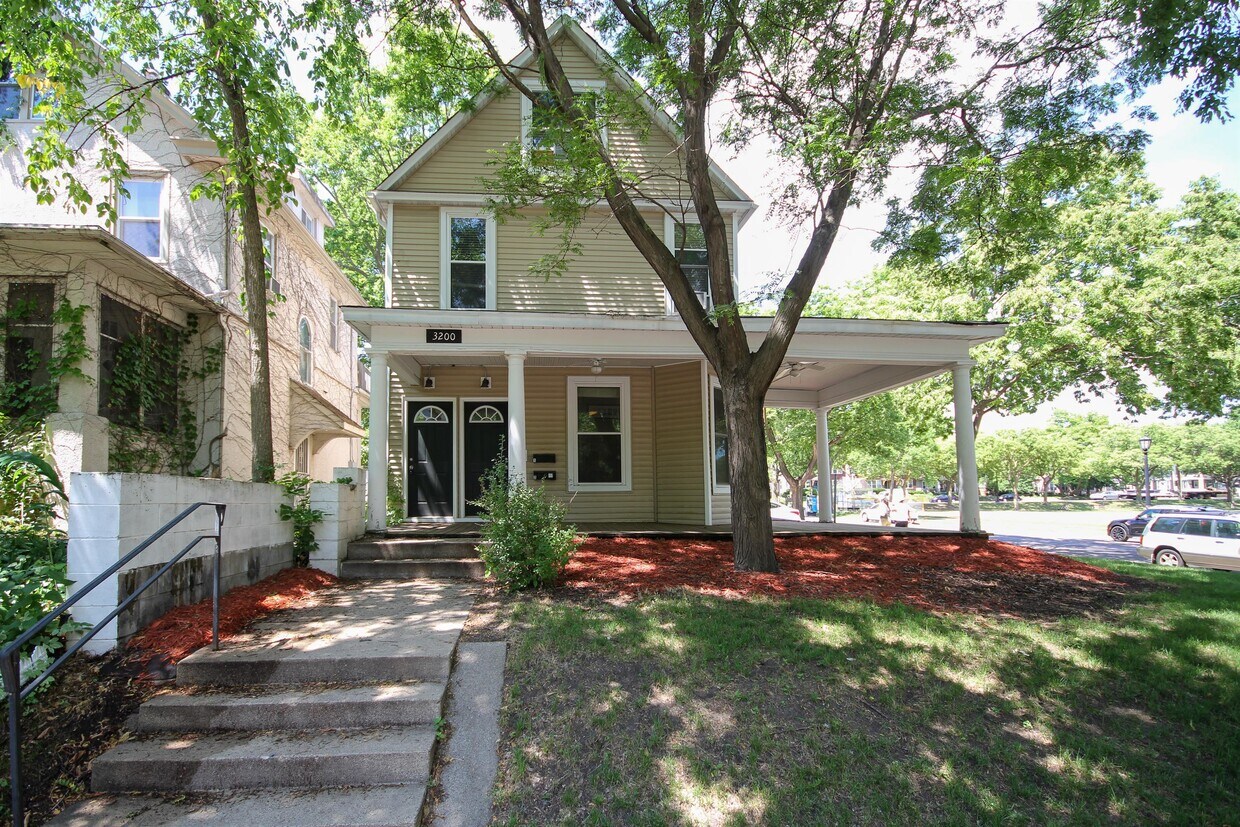 Foto principal - 3200 Aldrich Ave S
