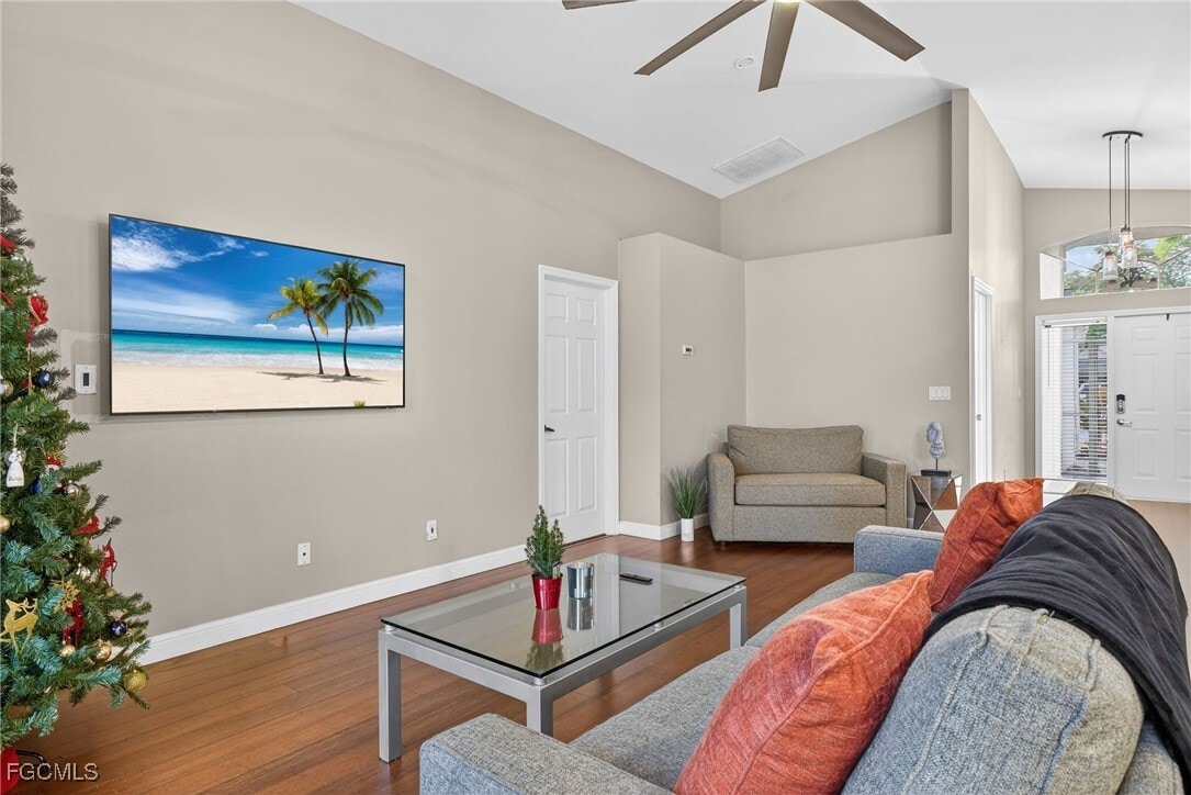 Building Photo - 18015 Horseshoe Bay Cir