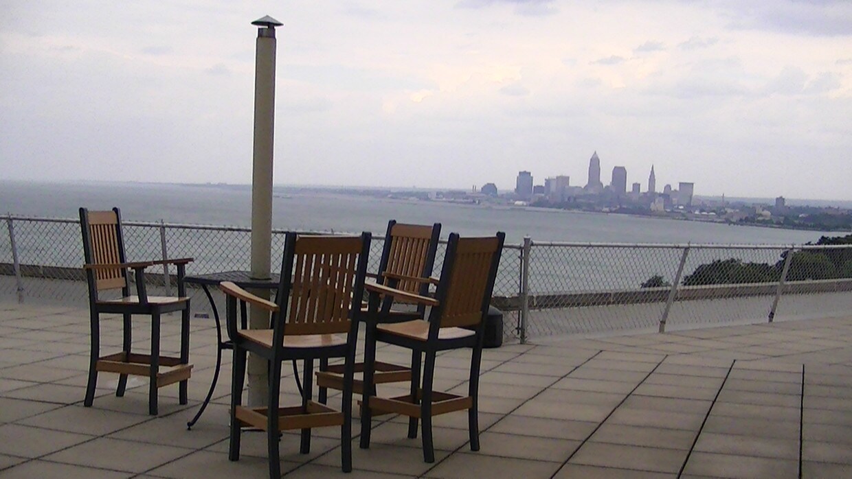roof top deck - 11820 Edgewater Dr