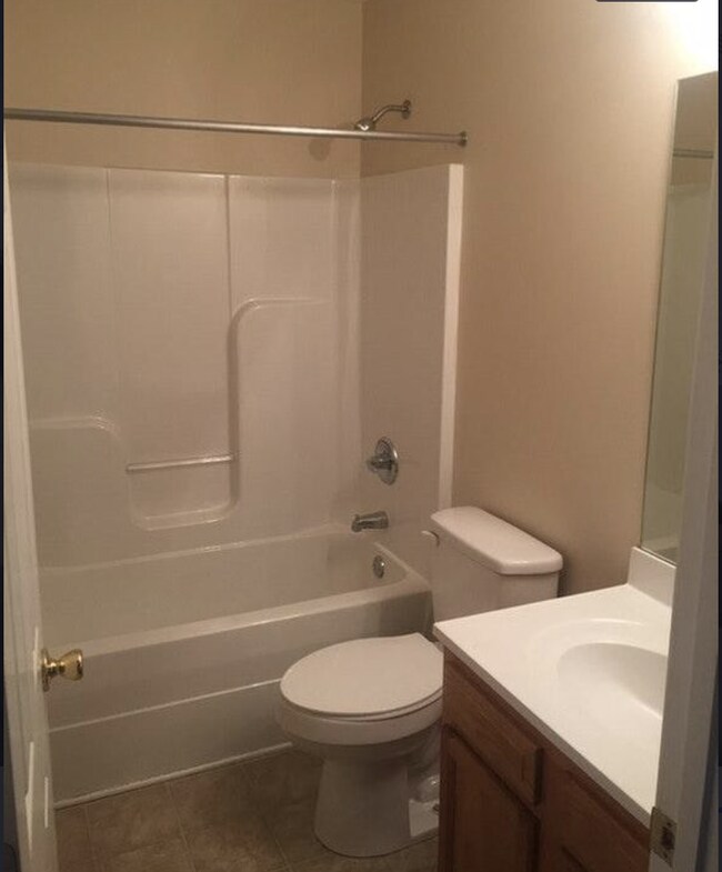 Building Photo - 167 Red Hawk Dr