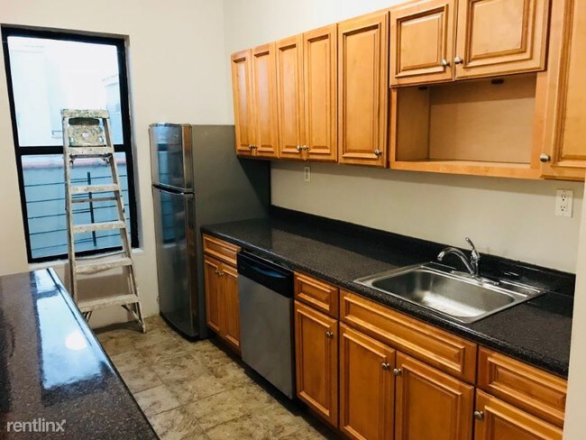 Foto del edificio - 635 W 135th St