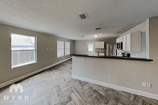 Foto del edificio - 1418 Mill Branch Dr