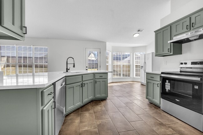 Foto del edificio - 8334 Manhatten Dr