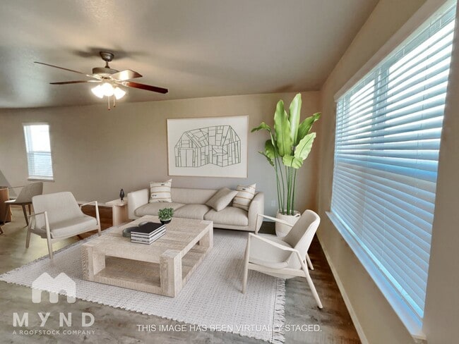 Building Photo - 7415 Twin Pine Ct