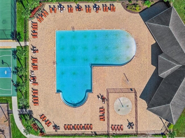 Foto del edificio - 18229 Porfirio Pl