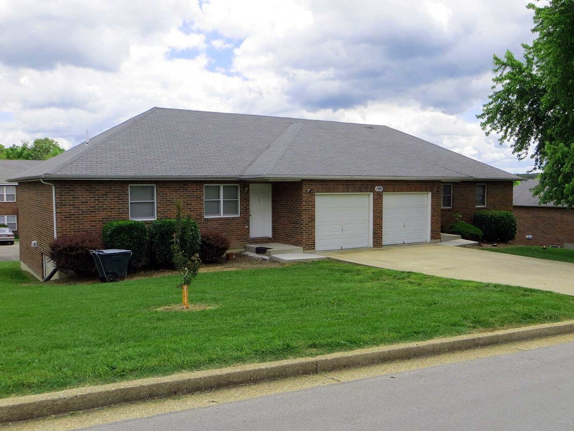 Foto principal - 1531 Pershing Pl