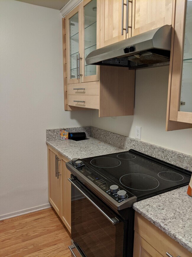 Foto del edificio - 1113 Raintree Cir