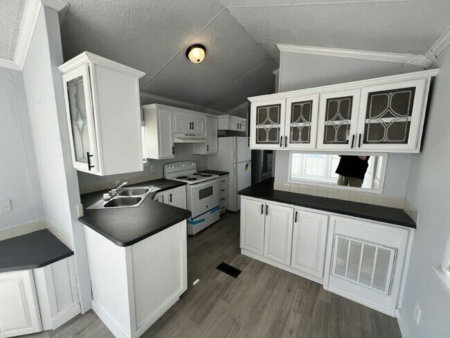 Foto del edificio - 1117 Chicago Bulls St