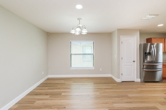 Building Photo - 655 Chatham Walk Dr