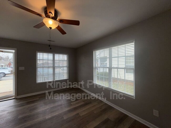 Building Photo - 1024 Cherry Meadow Ln