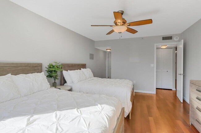 Foto del edificio - 3912 S Ocean Blvd