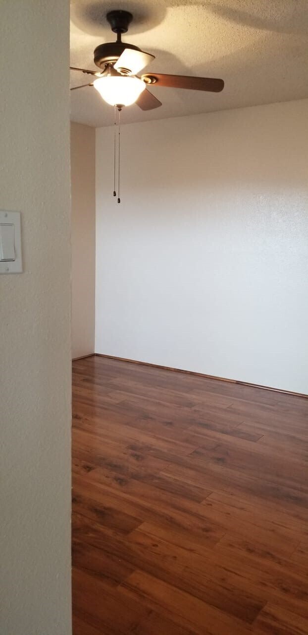 Foto del edificio - 2750 Holly Hall St