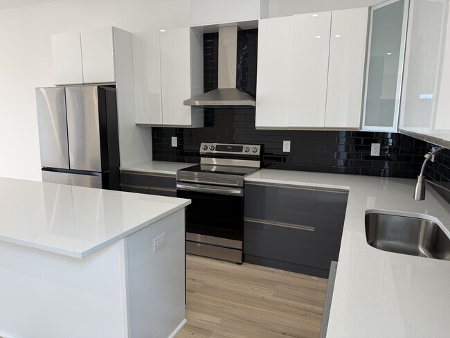 Foto del edificio - 105 Hart Ln