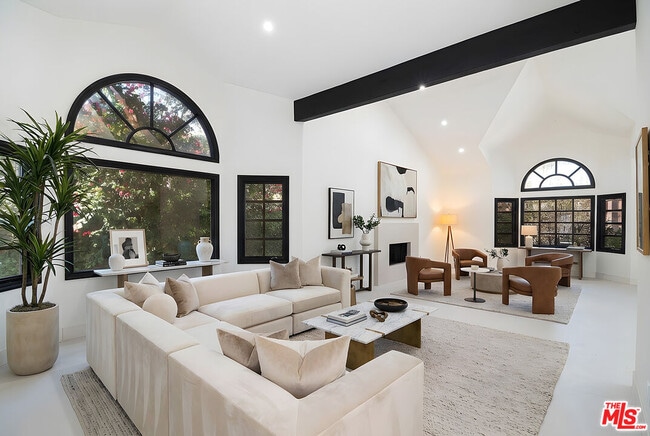 Building Photo - 24362 Park Granada