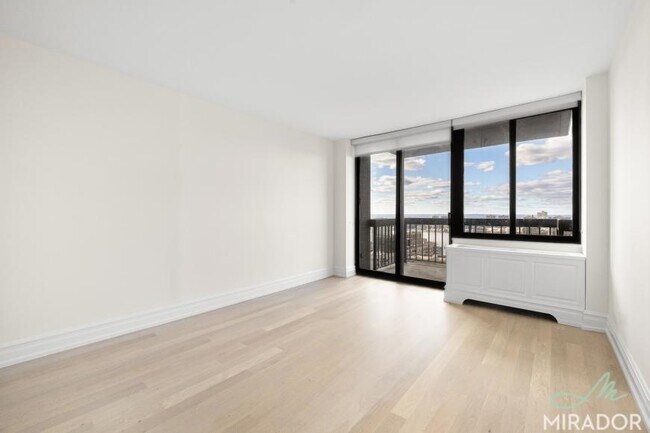Foto del edificio - 1 bedroom in New York NY 10023