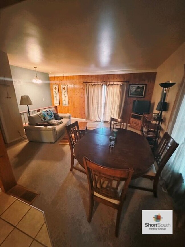 Foto del edificio - Fully Furnished 1.5 bath home in Muskegon ...