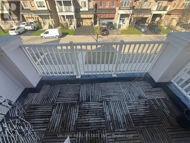 Photo du bâtiment - 48 Bellcrest Rd