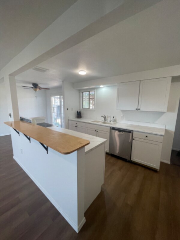 Foto del edificio - 1307 W Craig St