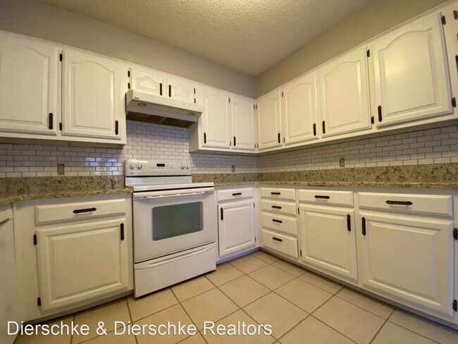 Foto del edificio - 2 br, 2 bath House - 5215 Fairway Dr