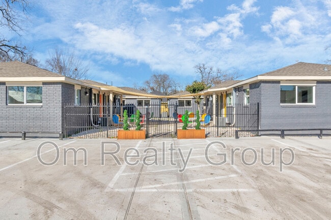 Photo - 3339 Simmons St Apartment