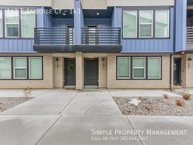 Building Photo - 143 Amboise Ct