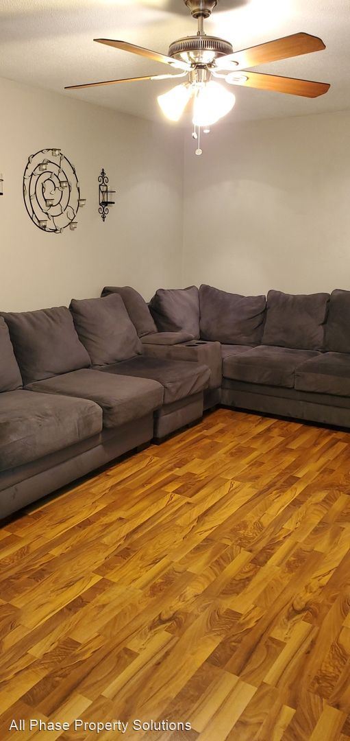 Foto del edificio - 2 br, 1 bath House - 3213 Harrison St.