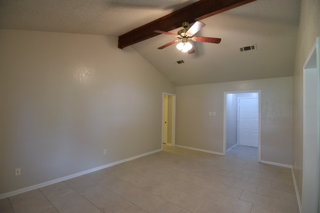 Building Photo - 3907 Griffin Dr