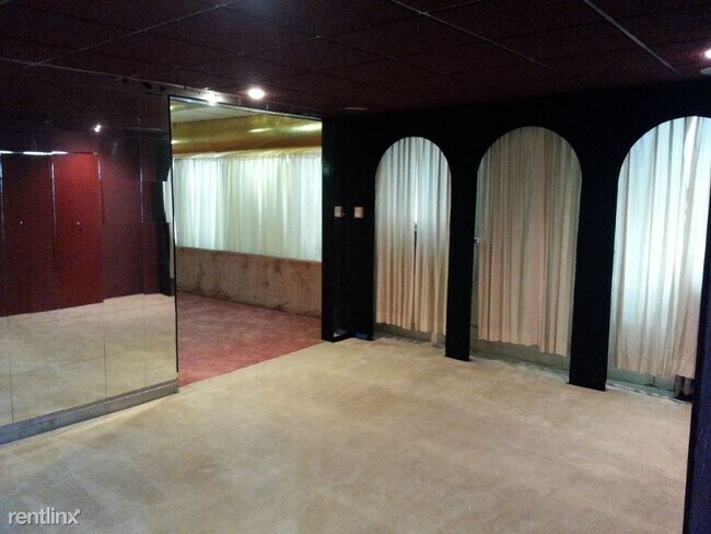 Foto del edificio - 3 br, 1 bath Condo - 738 Pennington St