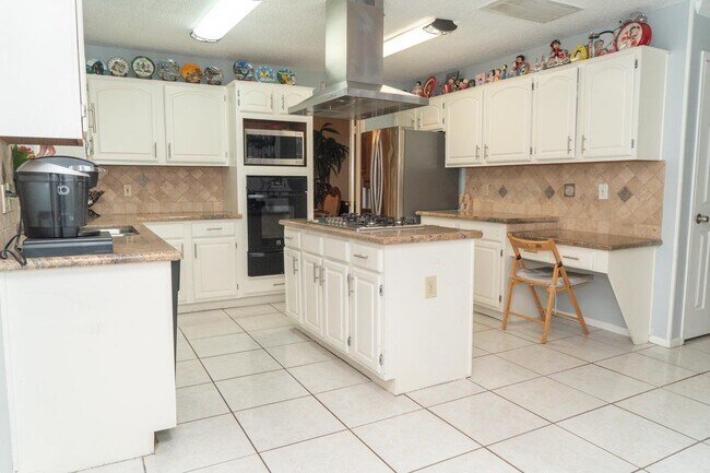 Foto del edificio - 7818 Clover Knoll Ct