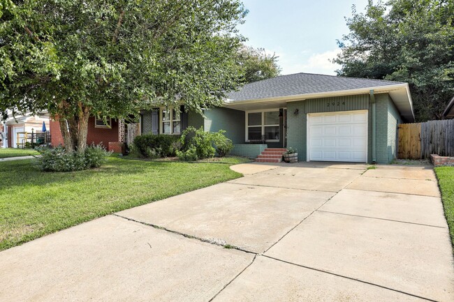 Photo - 2924 NW 67th St House