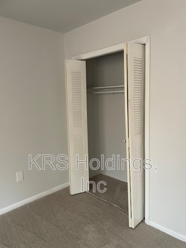Foto del edificio - 804 Brook Hill Rd
