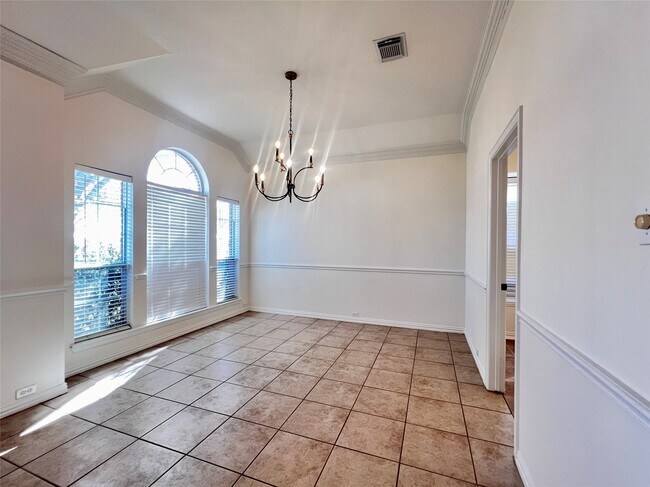 Foto del edificio - 14214 Ayers Rock Rd