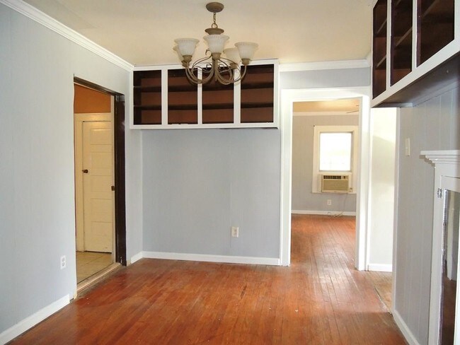 Building Photo - 12701 Woodworth Dr