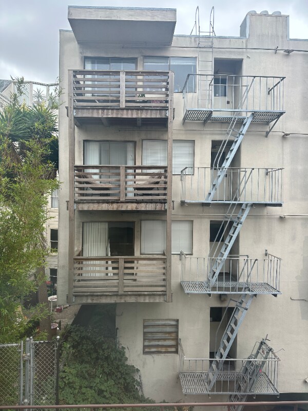 Foto del edificio - 1455 Filbert St