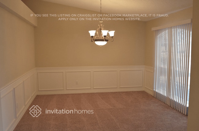 Building Photo - 10244 Wood Dove Way