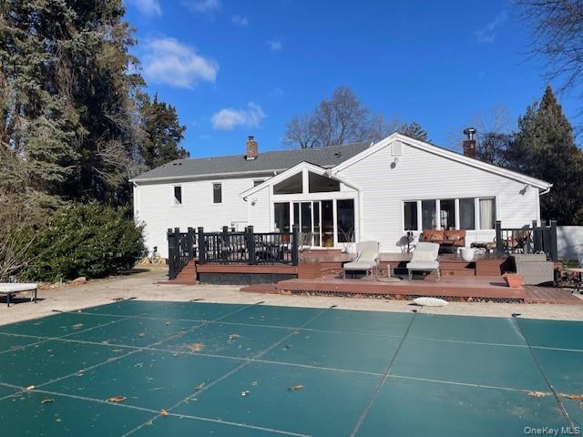 Foto del edificio - 22 Emerald Ln