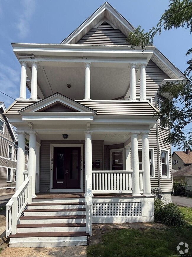 Building Photo - 1397 Ella T Grasso Blvd