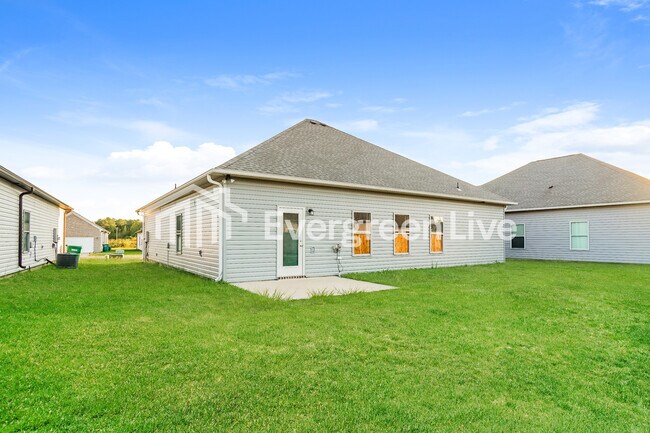 Building Photo - 11127 Summerchase Lp