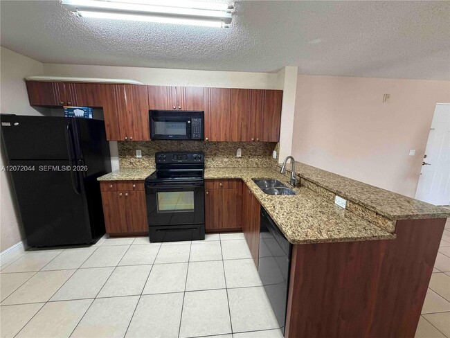 Building Photo - 5701 Riverside Dr