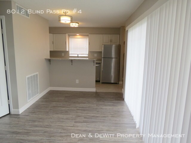 Building Photo - 8012 Blind Pass Rd