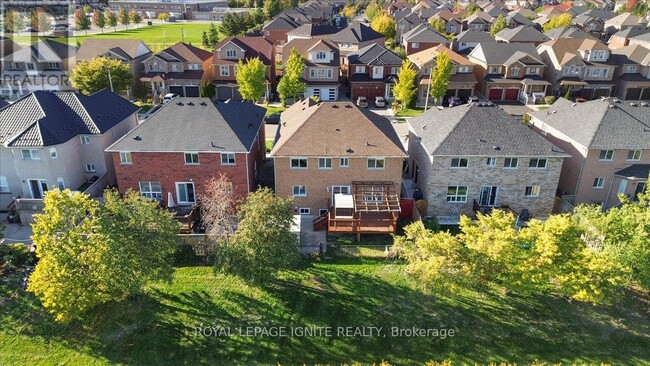 Building Photo - 63 Eastbrook Way