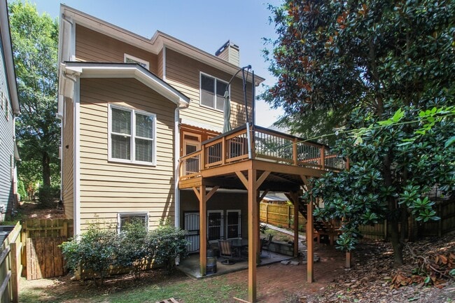 Building Photo - 1395 Custer Way SE