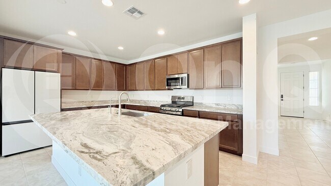 Foto del edificio - 3606 N 103rd Ave
