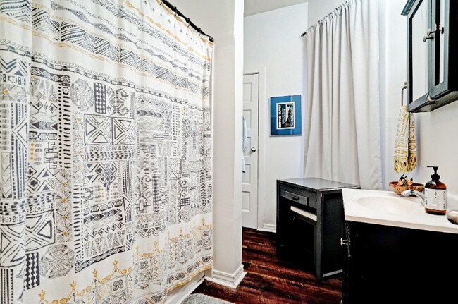 Foto del edificio - 402 N Delaware St