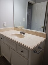 Building Photo - 118 Lindley Dr