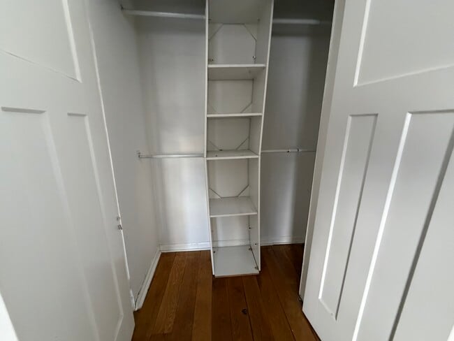 Foto del edificio - 6 Vreeland Ter