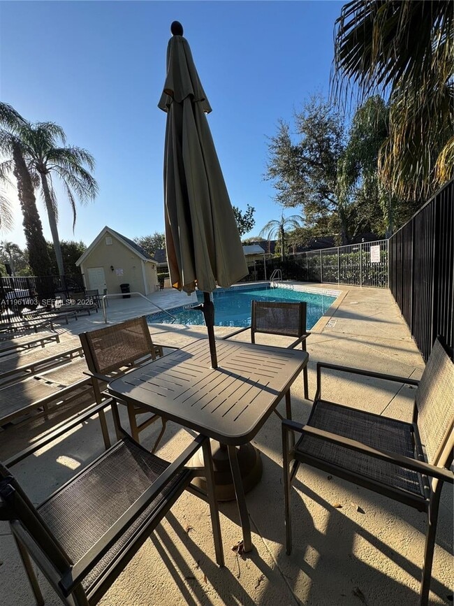 Foto del edificio - 3648 NW 83rd Ln