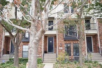Building Photo - 3807 Westridge Ave