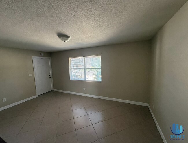 Foto del edificio - 117 N Evergreen Ave